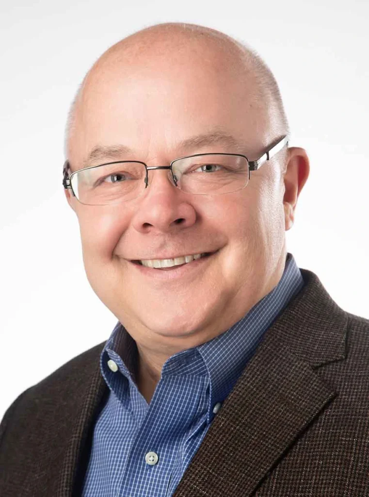 portrait of Bernie Lange