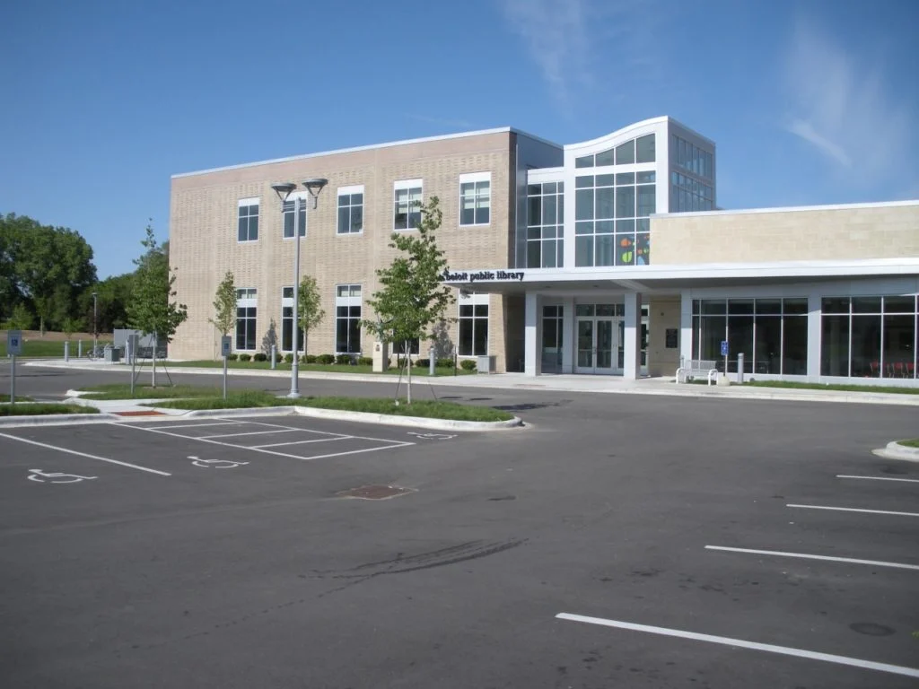 Exterior 2 - Beloit Public Library