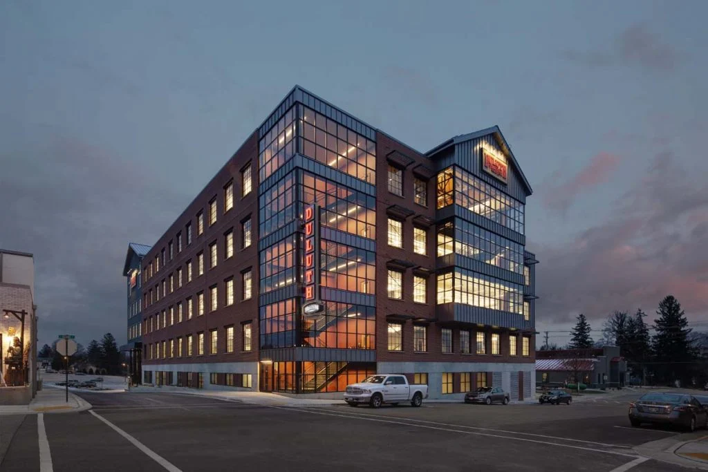 Exterior at dusk - Duluth Trading Company