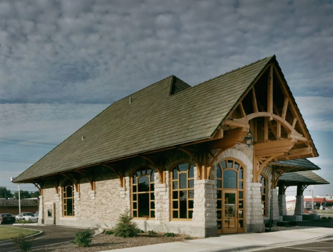Farmers & Merchants Bank