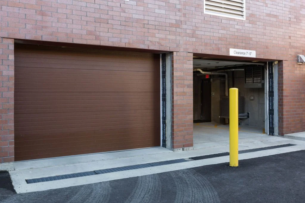 Platteville Holiday Inn Express - Underground parking