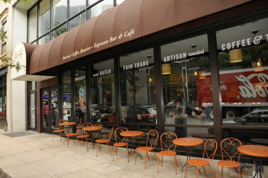 seating area - Ancora Coffee