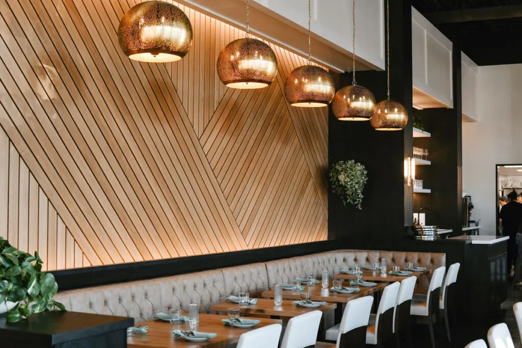 Amara Madison dining area