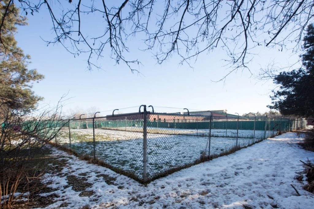 Dane County Humane Society - Outdoor dog exercise area