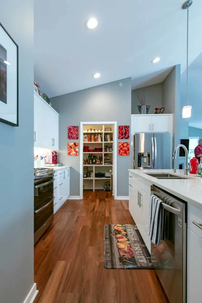 Glen Wood Heights Condominium Homes kitchen