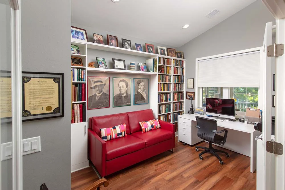 Glen Wood Heights Condominium Homes office