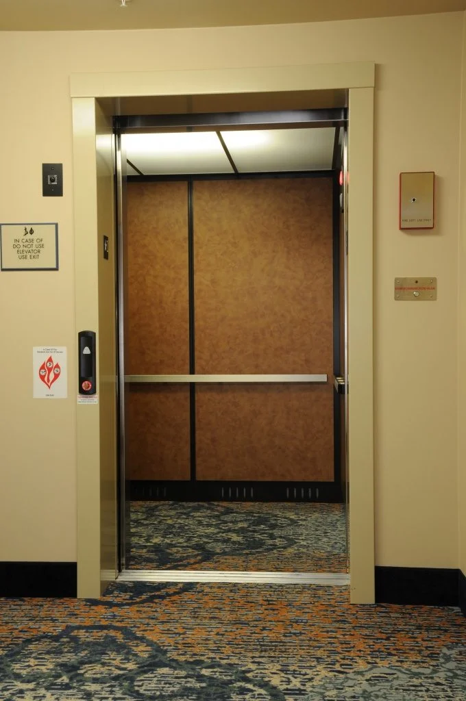 GrandStay Hotel & Suites Elevator