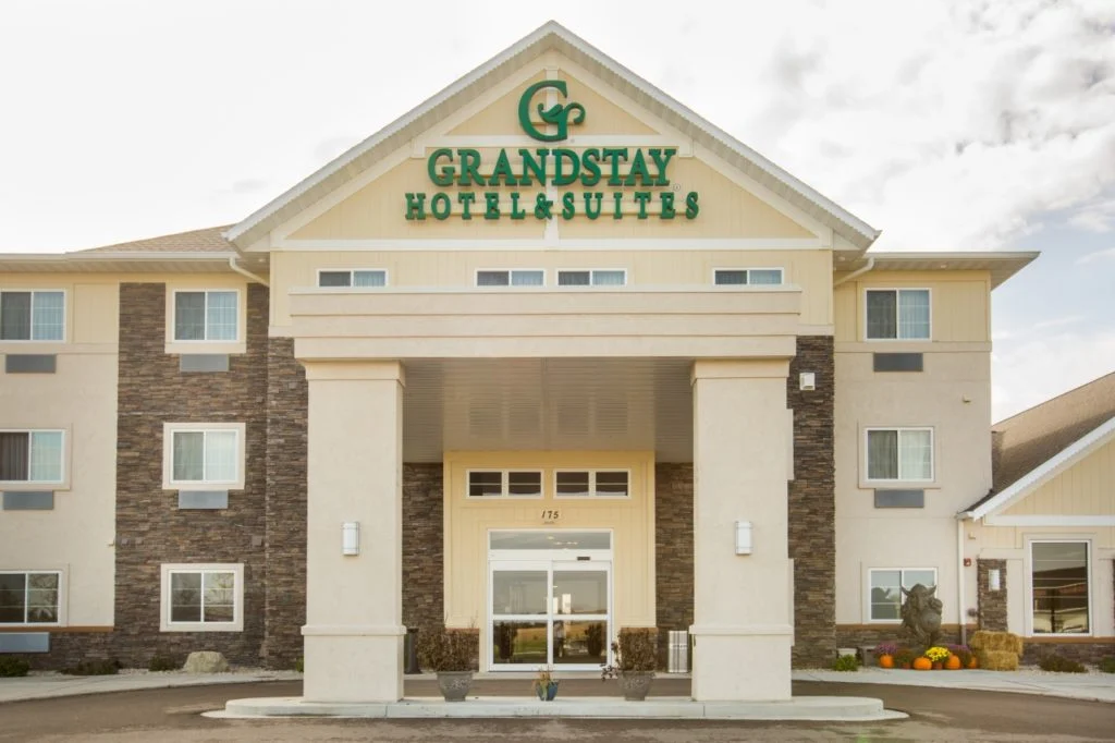 GrandStay Hotel & Suites Front view