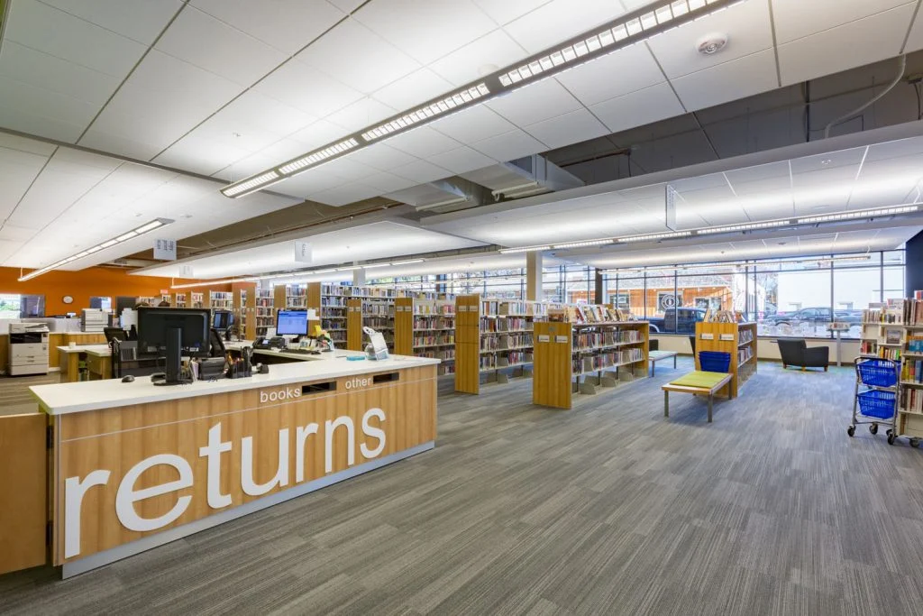 Platteville Public Library Check-out and returns counter