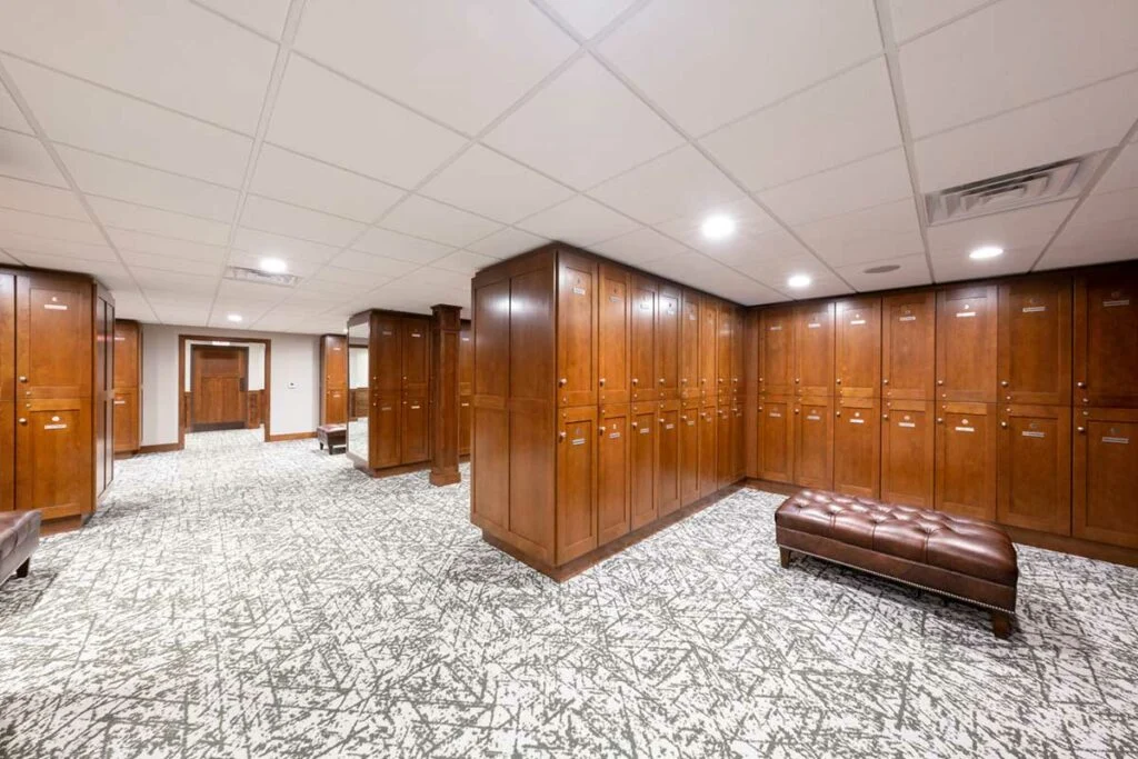 TPC Wisconsin - Men's locker room