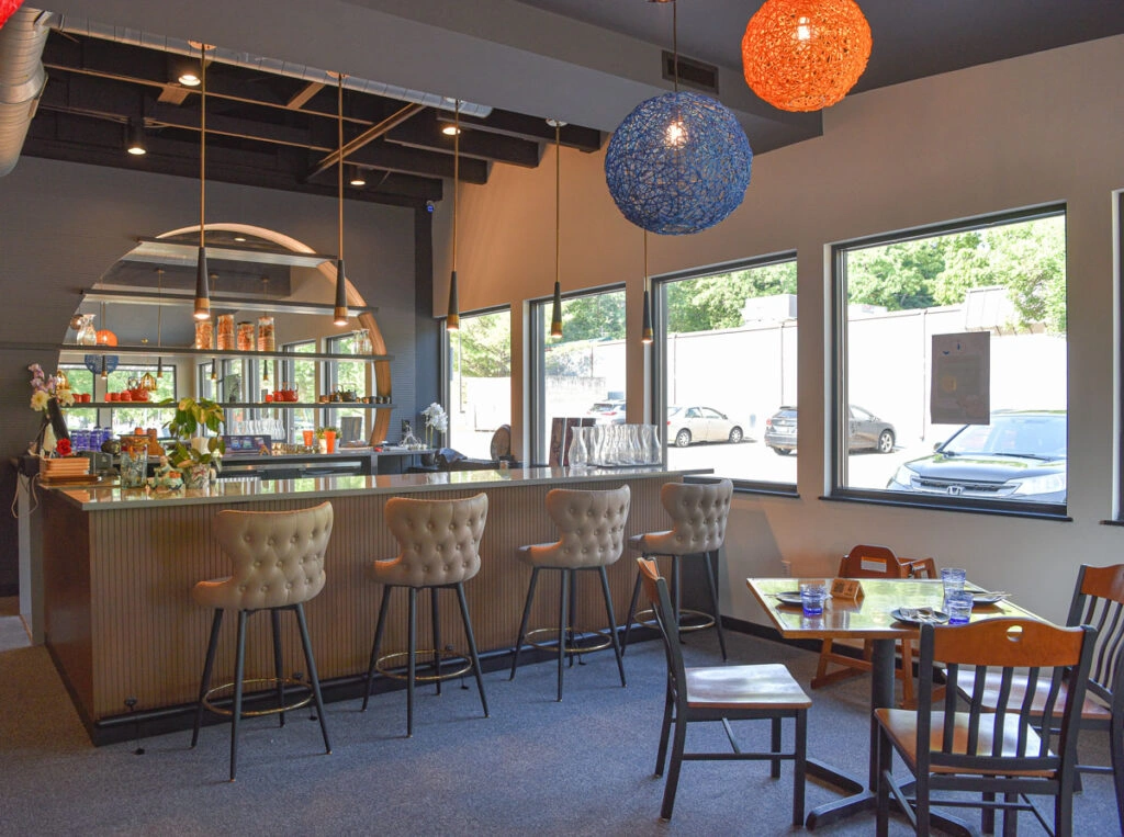Thai Basil dining area