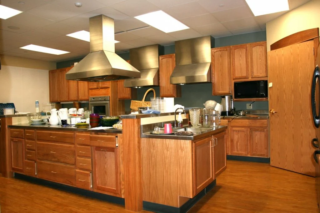Wisconsin Lutheran Chapel & Student Center - Kitchen